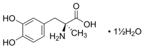 (−)-3-(3,4-Dihydroxyphenyl)-2-methyl-L-alanine sesquihydrate